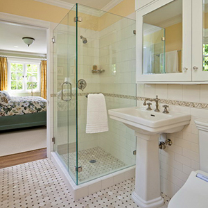 Душевые ограждения, душевые из стекла — как обустроить душ в ванной комнате?